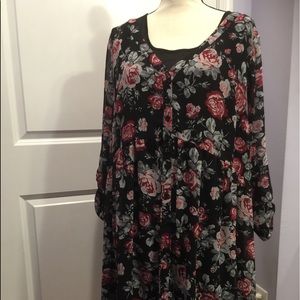 Gorgeous Floral Torrid 🌹